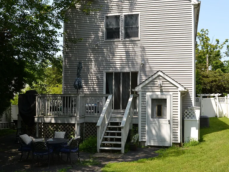 40 Emma Rd — Photo 31