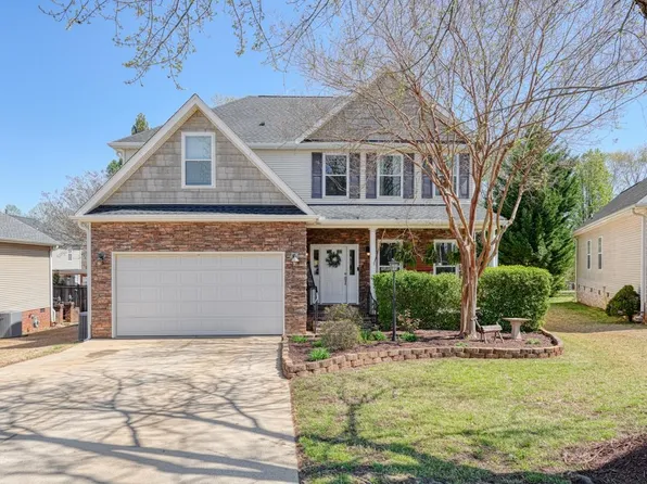 315 Bradberry Way, Boiling Springs, SC 29316