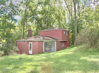 6454 Penns Valley Rd, Woodward, PA 16882