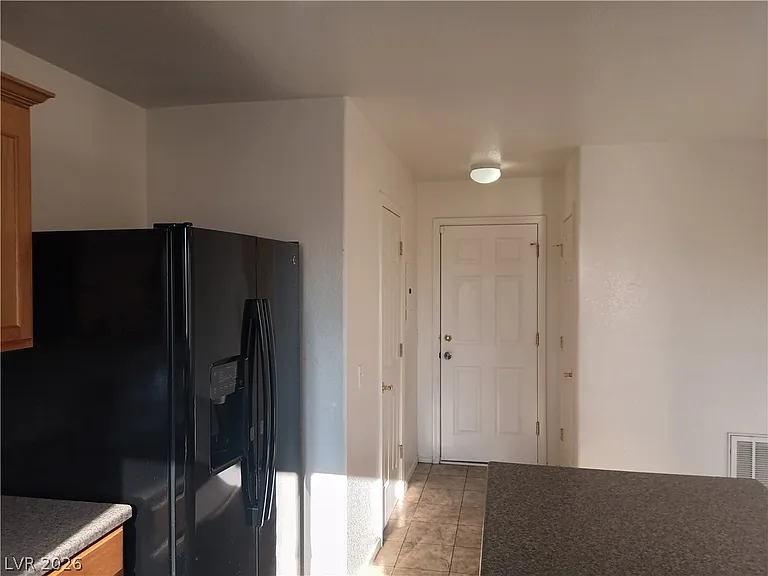 1250 E Bourbon St #4 — Photo 6