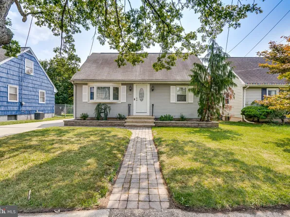 209 Kuser Rd, Hamilton, NJ 08619