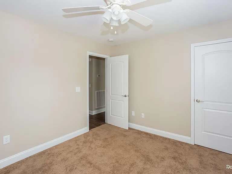 324 Rowan Mill Rd — Photo 11