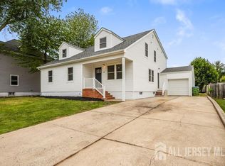 99 Craig St, Edison, NJ 08817