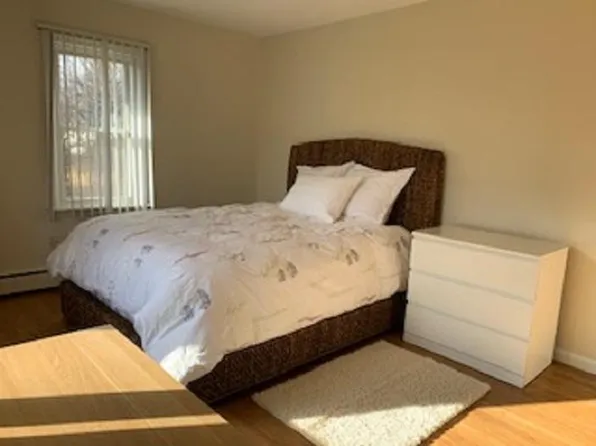 (undisclosed Address), Van Buren Township, MI 48111