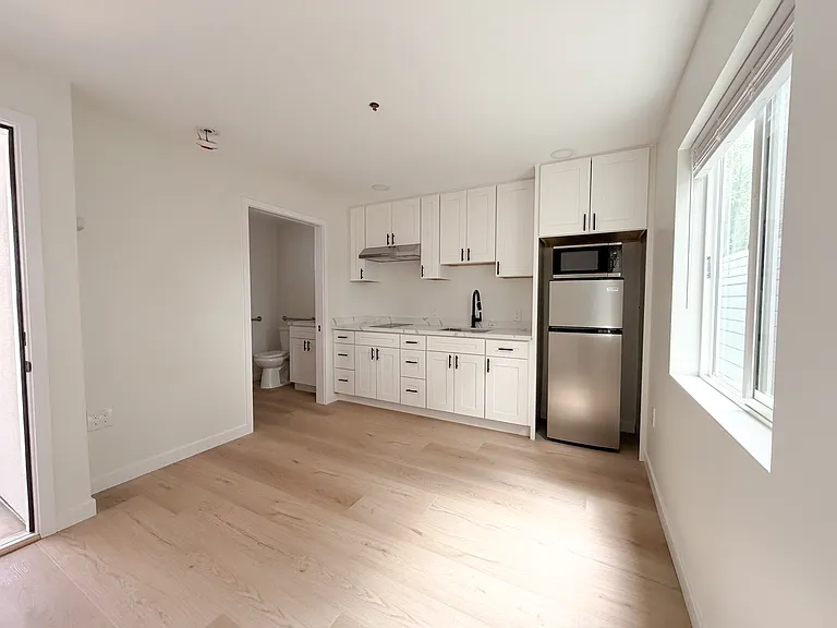 6602 Manning St #5 — Photo 3