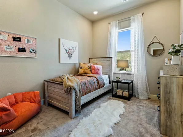 182 Silver Peak Loop #1, Carson City, NV 89701