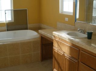 514 Town Forest Ct, Camarillo, CA 93012