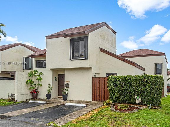 2nd image of 9746 NW 4th Ln #9746