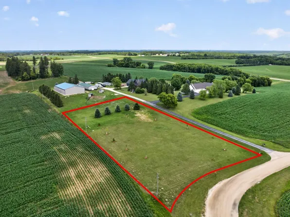 County Road 85, Mazeppa, MN 55956