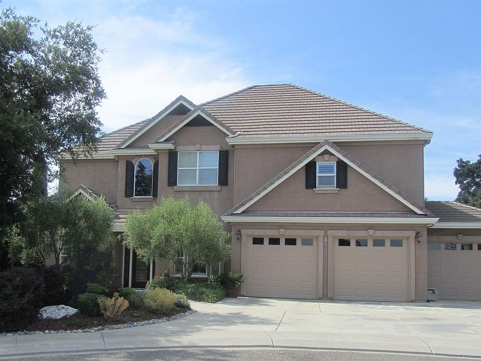 1st image of 10401 Fox Borough Ct
