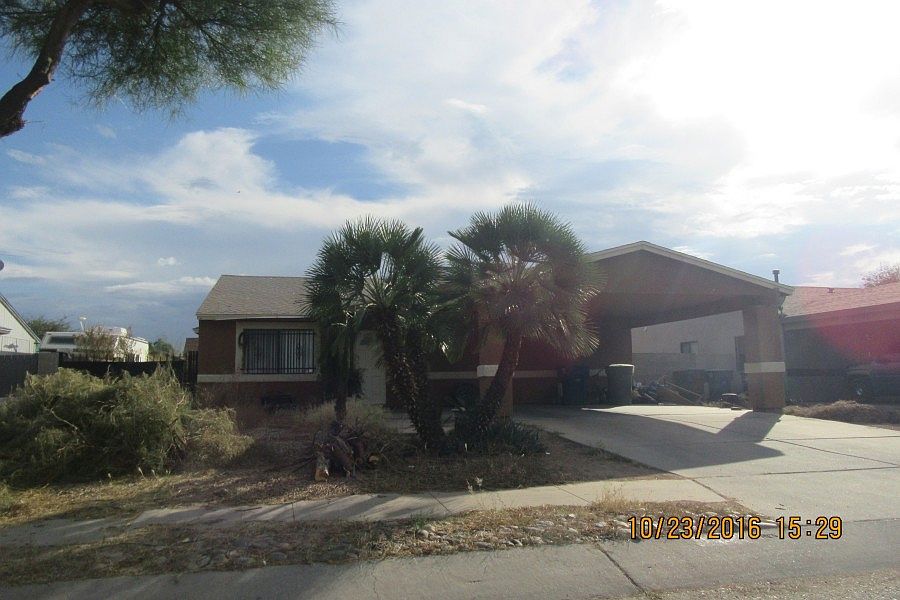 1st image of 1935 W Cabernet Dr