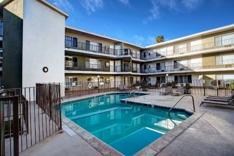 5307 Sepulveda Blvd. — Photo 4
