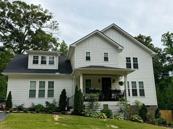 17 Pinehurst Dr, Greenville, SC 29609
