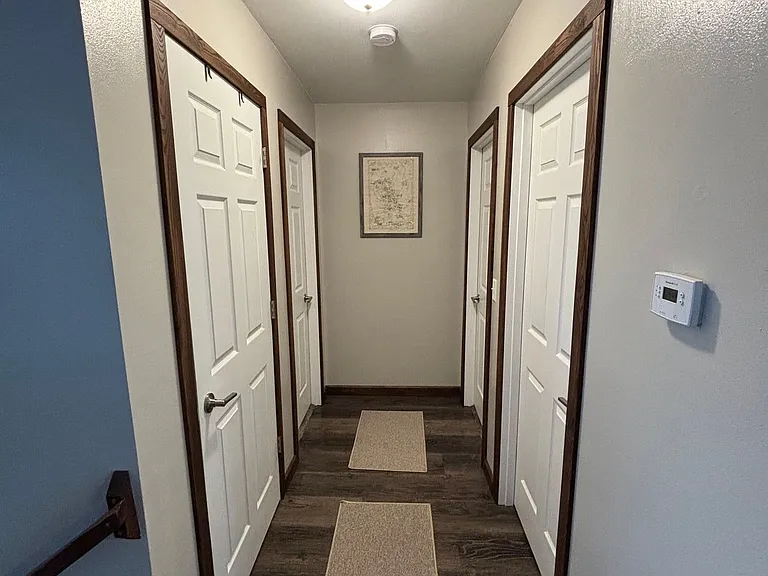 2430-2432 Roselawn Rd #2430 — Photo 3