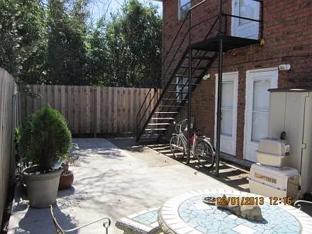 515 Constantinople St #A — Photo 7