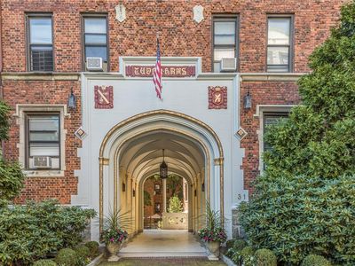 31 Pondfield Road W #62, Bronxville, NY, 10708