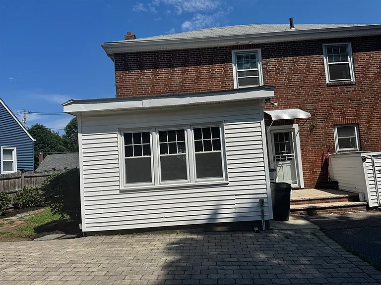 322 Lowell St #0 — Photo 6