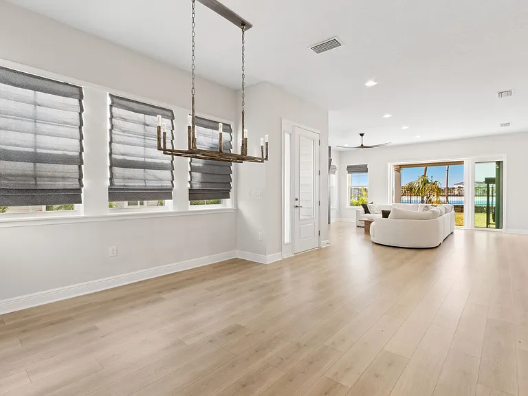 401 Marquesa Cir #1 — Photo 34