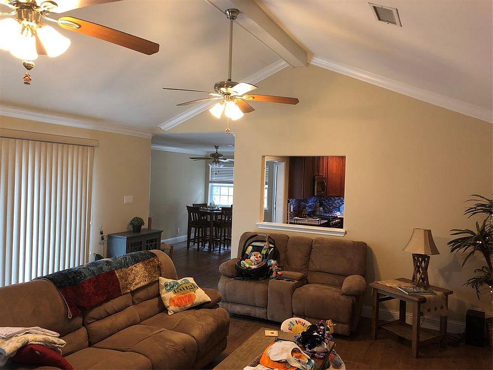 1st image of 18002 Bamwood Dr