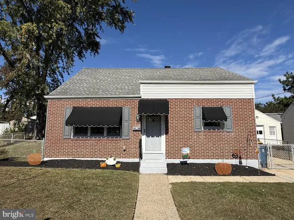 12 Harvey Pl, Wilmington, DE 19805