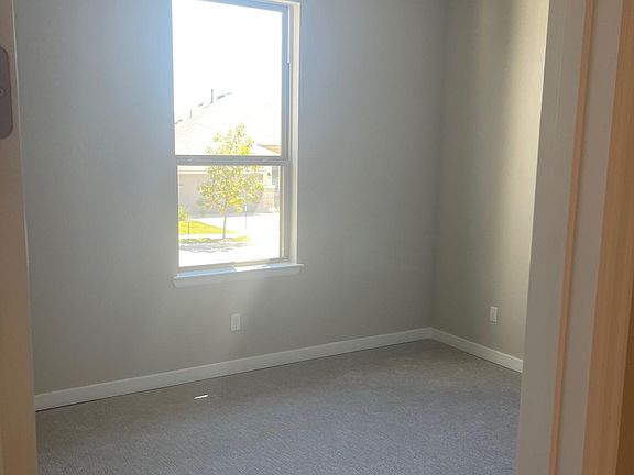 4th image of 1625 Indian Apple Dr