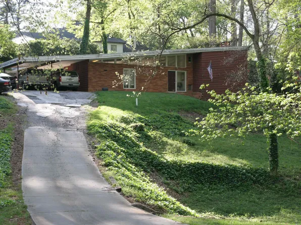 3354 E Wood Valley Rd NW, Atlanta, GA 30327