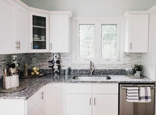 24 Blake St, Hyde Park, MA 02136