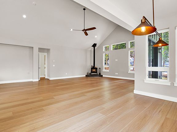 5th image of 185 Conestoga Rd