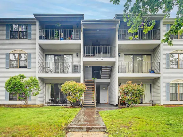 24 Federal Ct #24, Absecon, NJ 08205