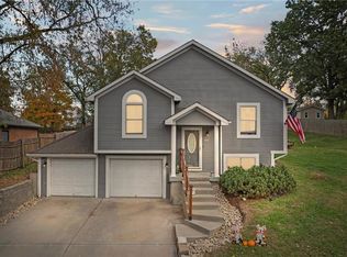 1417 5th Ave, Leavenworth, KS 66048