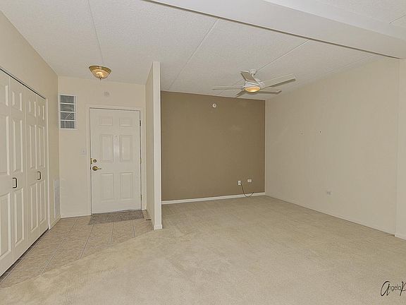5th image of 110 N Milwaukee Ave APT 502