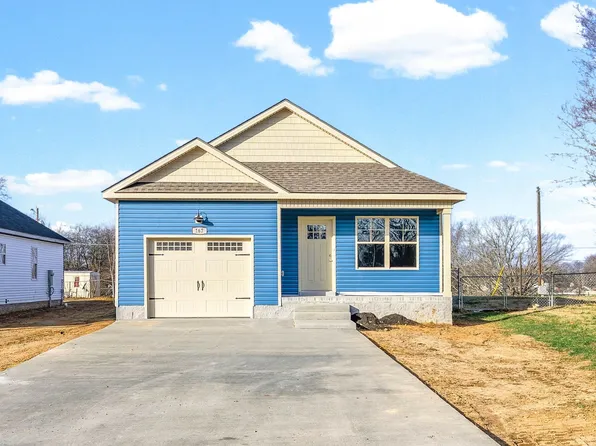 242 Arkansas Ave, Oak Grove, KY 42262