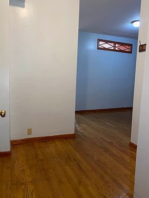 5th image of 489 Tompkins Ave #3