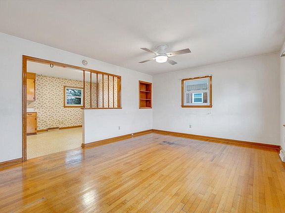 3rd image of 531 Water Oak Rd