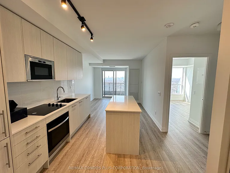 286 Main St #2211 — Photo 3