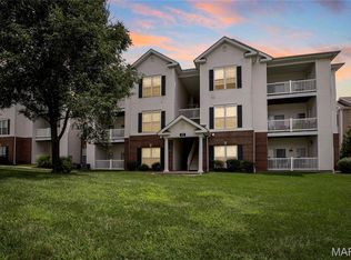 25 Kassebaum Ln APT 103, Saint Louis, MO 63129