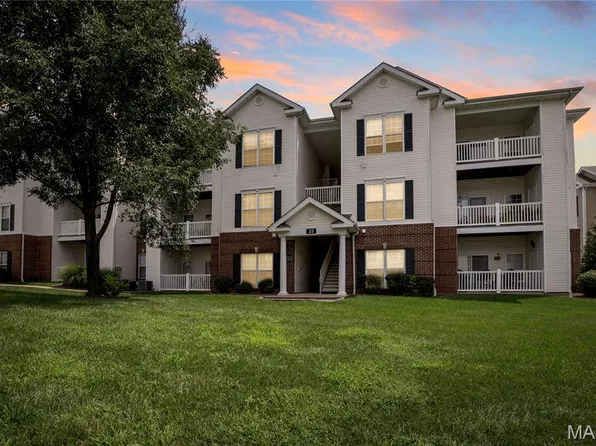 25 Kassebaum Ln APT 103, Saint Louis, MO 63129