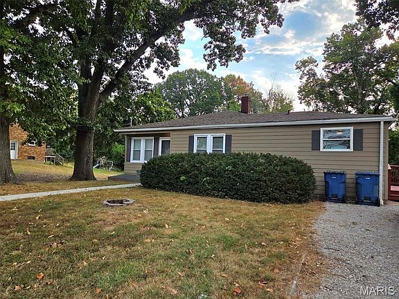 2nd image of 2431 N Henry St