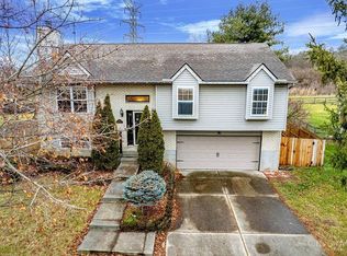 824 W Aberdeen Dr, Trenton, OH