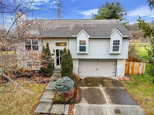 824 W Aberdeen Dr, Trenton, OH 45067