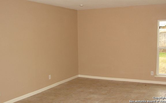 4th image of 1139 Longmont St