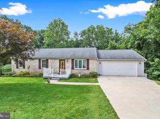28 Poplar View Rd, Delta, PA 17314