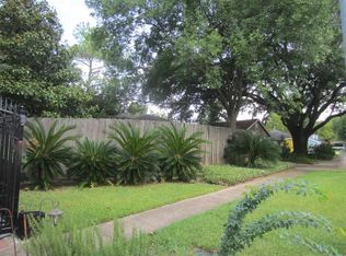 1937 Pech Rd, Houston, TX 77055