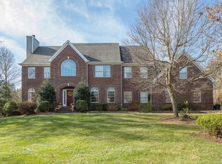 40 Bernard Dr, Basking Ridge, NJ 07920