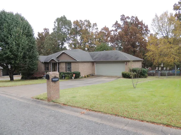 1105 Billy Cv, Pocahontas, AR 72455