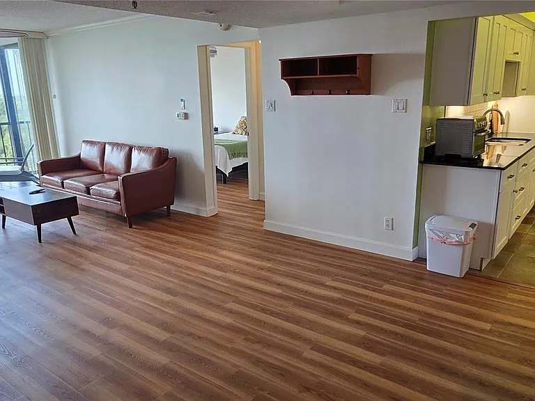 3211 W Swann Ave #1005 — Photo 6