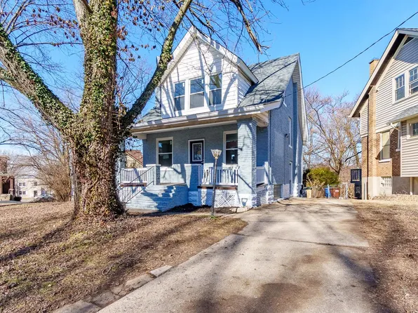 5267 Montgomery Rd, Cincinnati, OH 45212