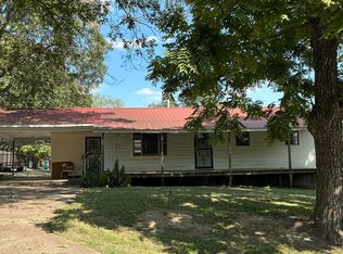 24 Chester St, Friendship, TN 38034