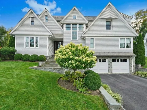 9 Pond Edge Road, Westport, CT 06880