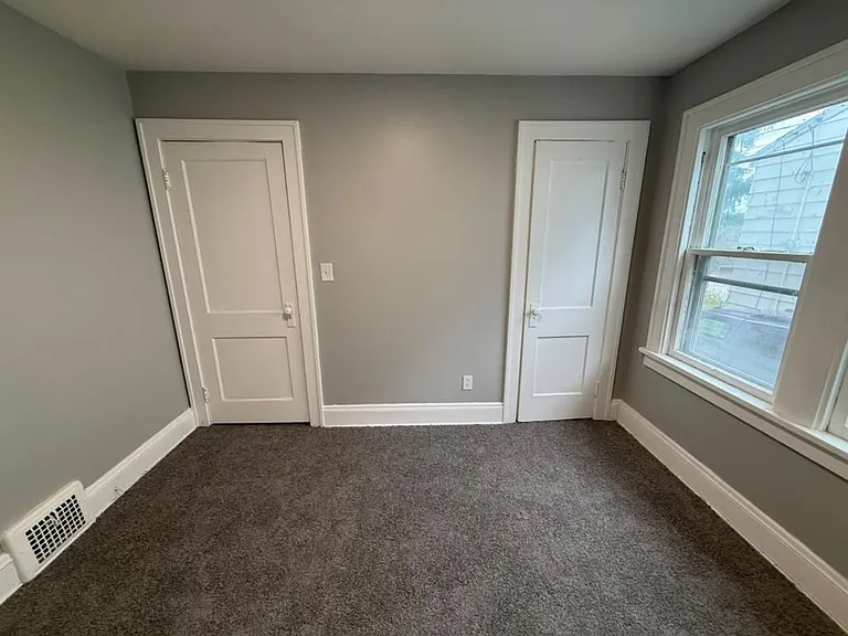 4772 E 90 — Photo 11